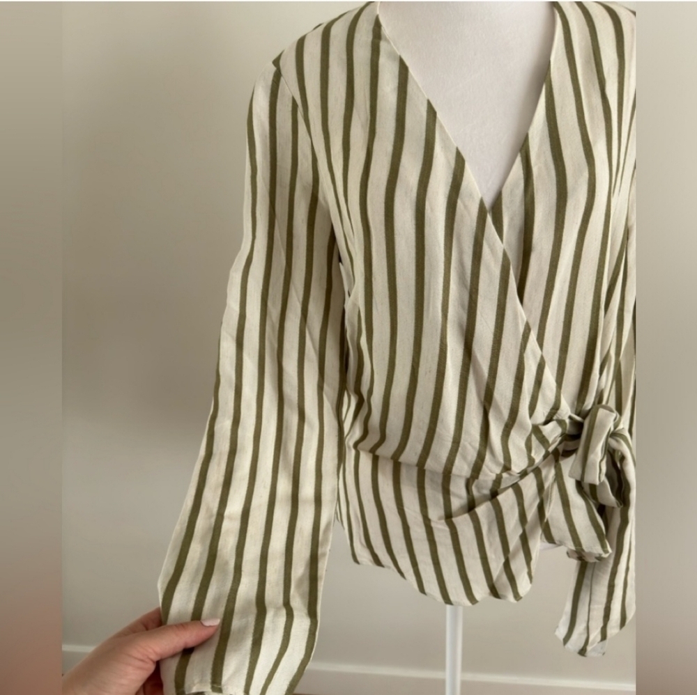 Topshop stripe wrap top in olive NWOT - Picture 6 of 9